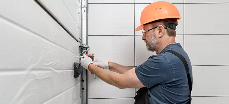 Garage Door Repair in Merritt Island