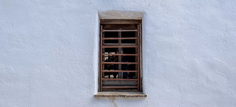 Residential Accordion Door Repair in Merritt Island, FL